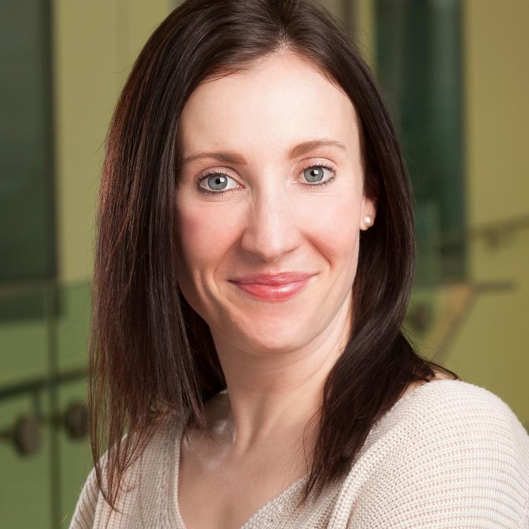 Dr.  Kathleen Carten