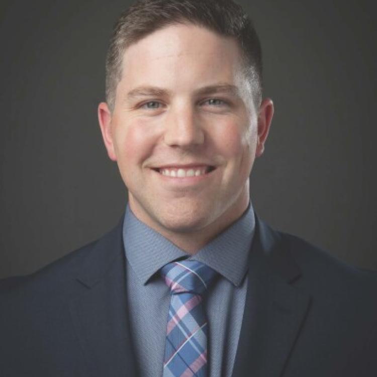 Dr.  Steven Tresierra