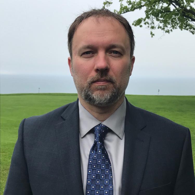 Dr.  Jason  Erb
