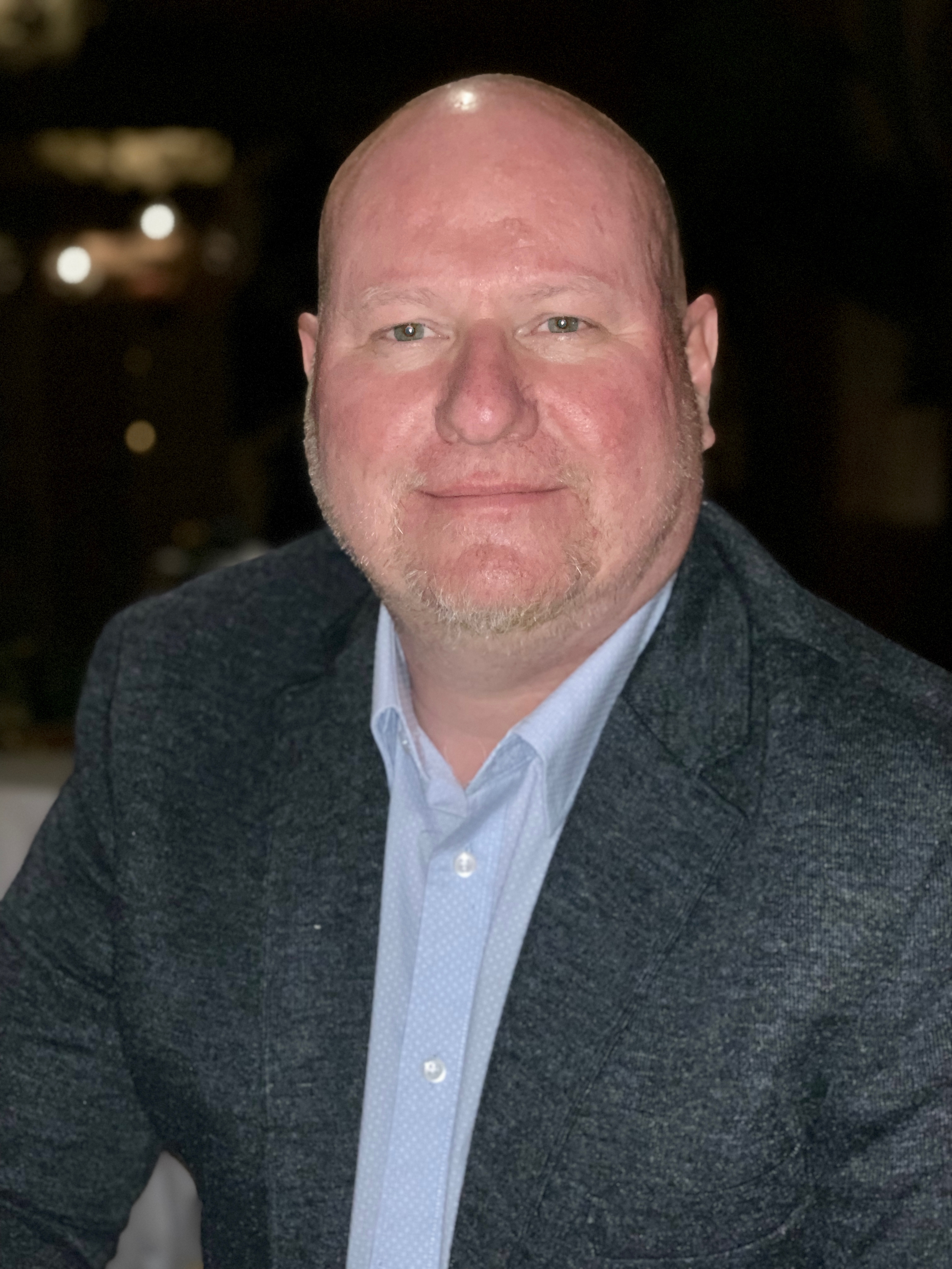 Dr. Mike Cummings
